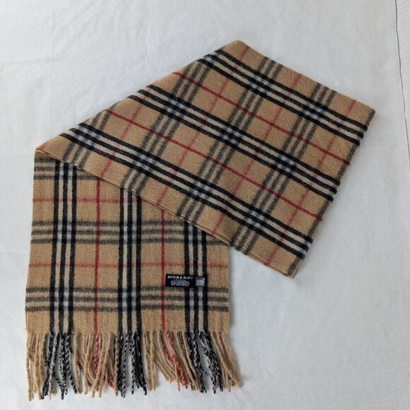Authentic Used Burberry Scarf Beige – Unisex Cashmere – Warm Winter Look - Picture 1 of 9